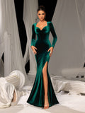 Elegant Velvet Evening Gown – Sweetheart Neckline and Thigh-High Slit, Luxury Dress for Glamorous Evening Wear, XS-XL