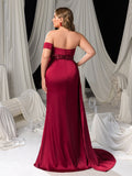 Plus Satin Red Carpet Gown with High Slit & Strapless Design – Luxurious Evening Wear for Formal Galas & Luxury Events, 1XL-3XL