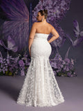 Plus Gorgeous Strapless Applique Detail Mermaid Hem Lace Tulle Wedding Dress