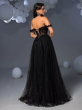 Elegant Off Shoulder Lace Bodice Contrast Tulle Hem Wedding Dress