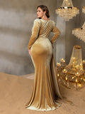 Plus Elegant Pearl Embellished Diagonal Neck Mermaid Hem Velvet Evening Dress
