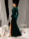 Elegant Velvet Evening Gown – Sweetheart Neckline and Thigh-High Slit, Luxury Dress for Glamorous Evening Wear, XS-XL