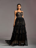 Gorgeous Halter Neck Lace-up Back Cascading Ruffle Hem Tulle Wedding Dress