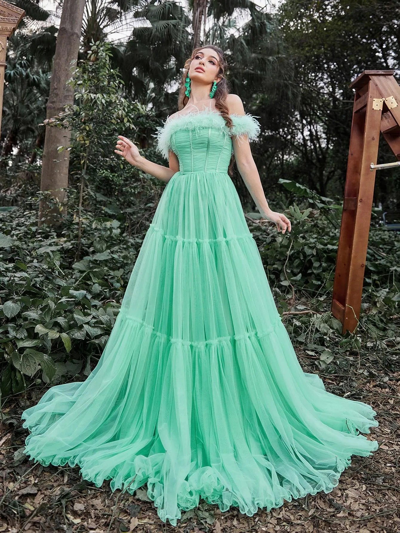 Elegant Feather Trim Off Shoulder Layered Tulle Prom Dress - Elonnashop