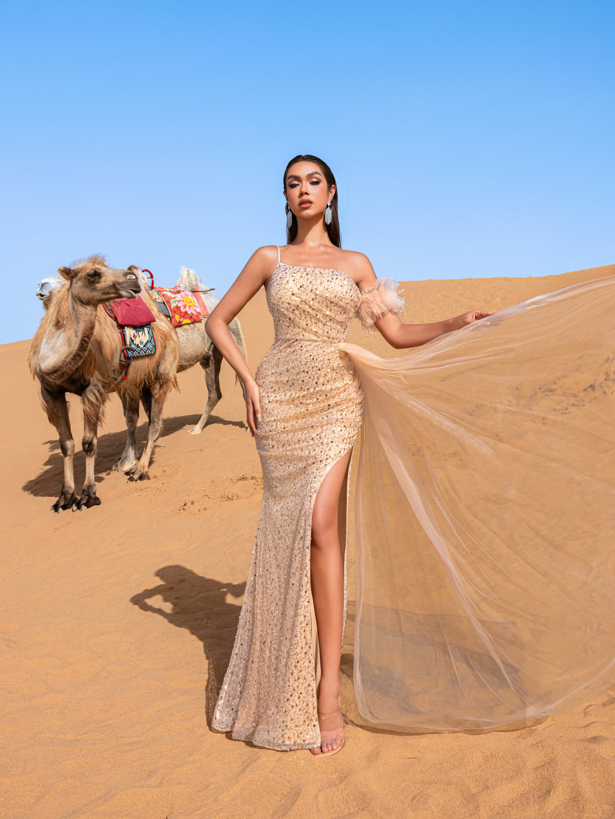 Gorgeous Beaded Sequin Mermaid Gown with High Slit – Elegant Evening Dress for Galas, Weddings & Black-Tie Events