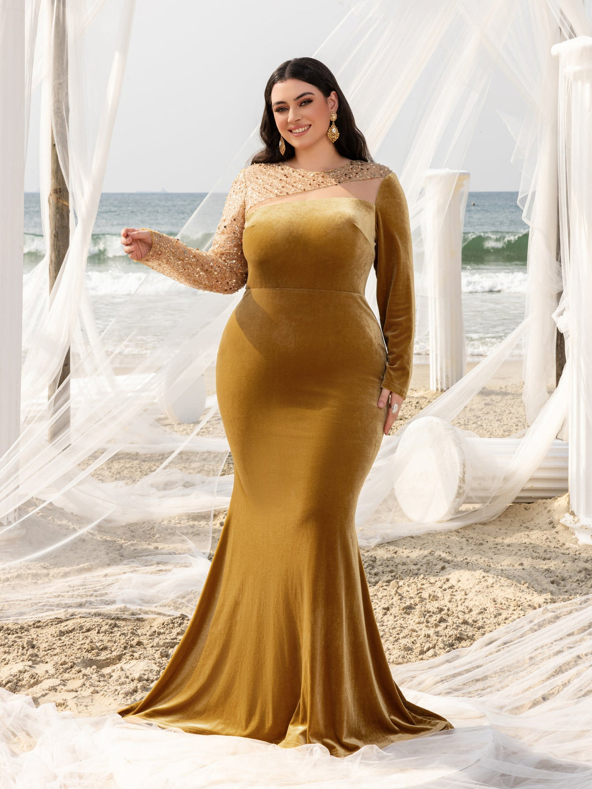 Plus Elegant Asymmetrical Neck Contrast Sequin Mermaid Hem Velvet Evening Dress