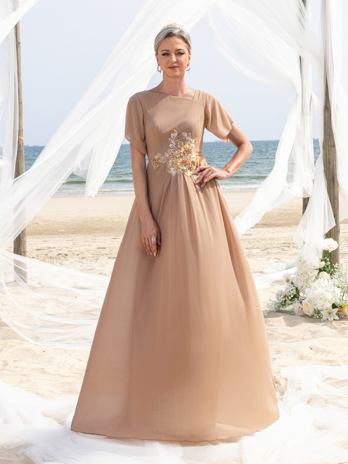 Womens' Chiffon Evening Gown with Floral Appliqué Detailing – Elegant Boat Neck & Cinched Waist Formal Dress for Mothers of the Bride