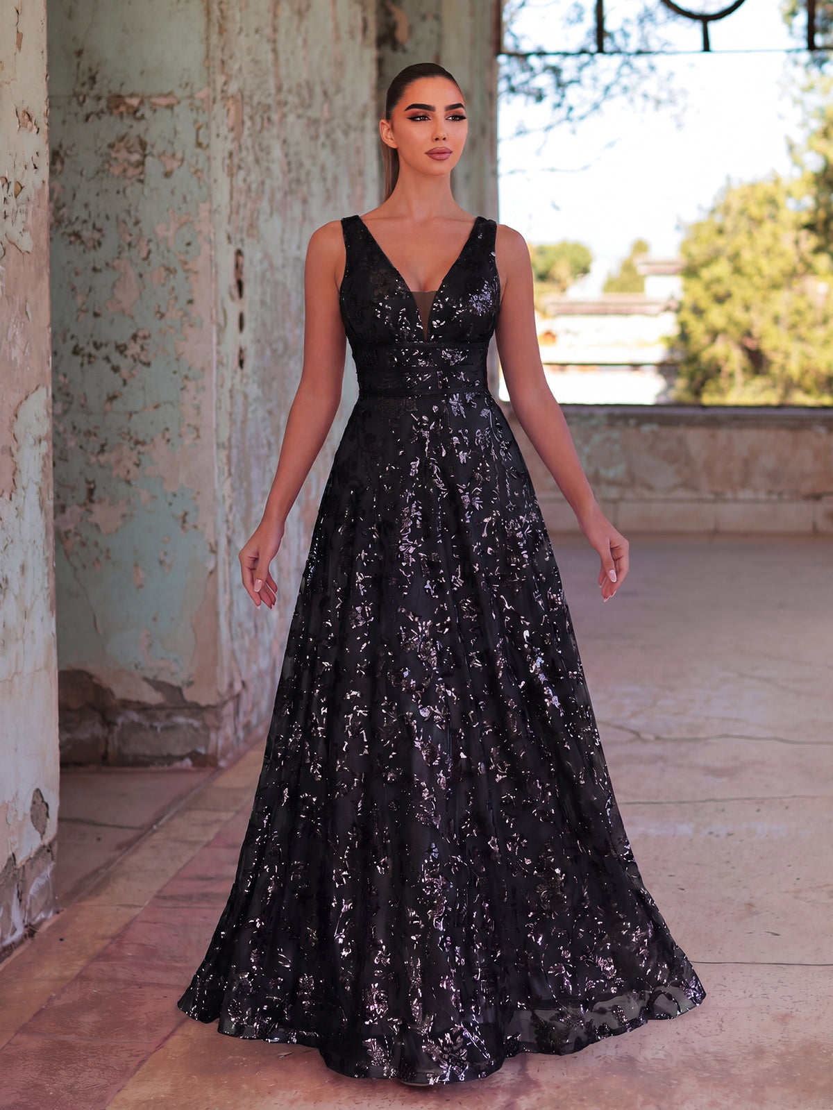 Plunging Neck Sleeveless Embroidered Sequin Dresses